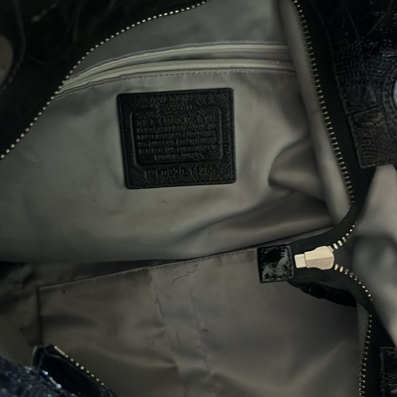 Vintage y2k Coach black shoulder bag with C Monogram - Picture 7 of 7